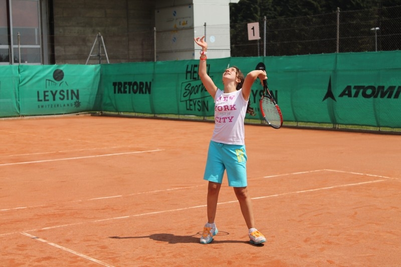 Village Camps International Summer Camp Leysin, Switzerland 2025-08-09 https://www.villagecamps.com/journals_admin/images/686-4-tennis (118).jpg